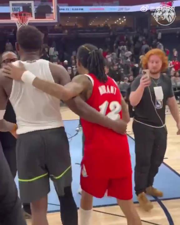 狼王&槍王惺惺相惜！華子賽后與莫蘭特相互致意！