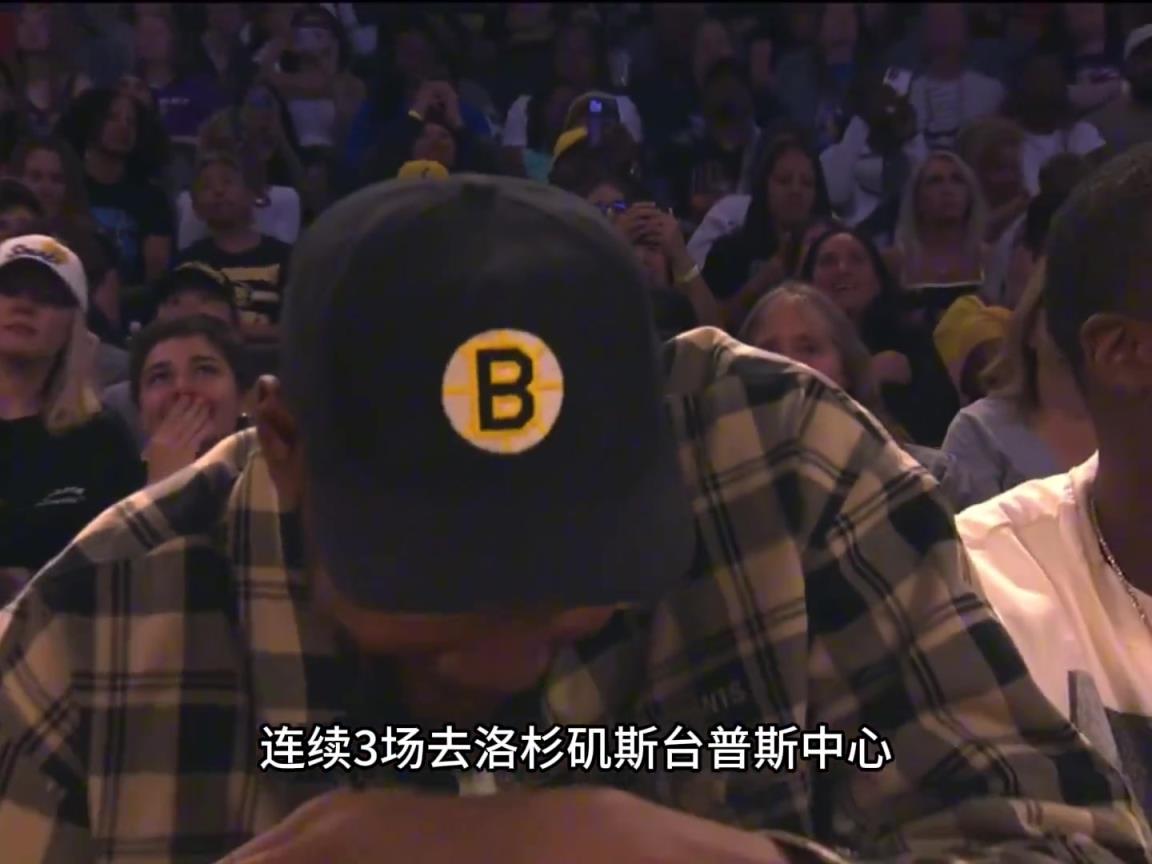 KD凡心大動？連續(xù)三場盯梢火花隊皮衣布林克庫里‘準妹夫’上線？