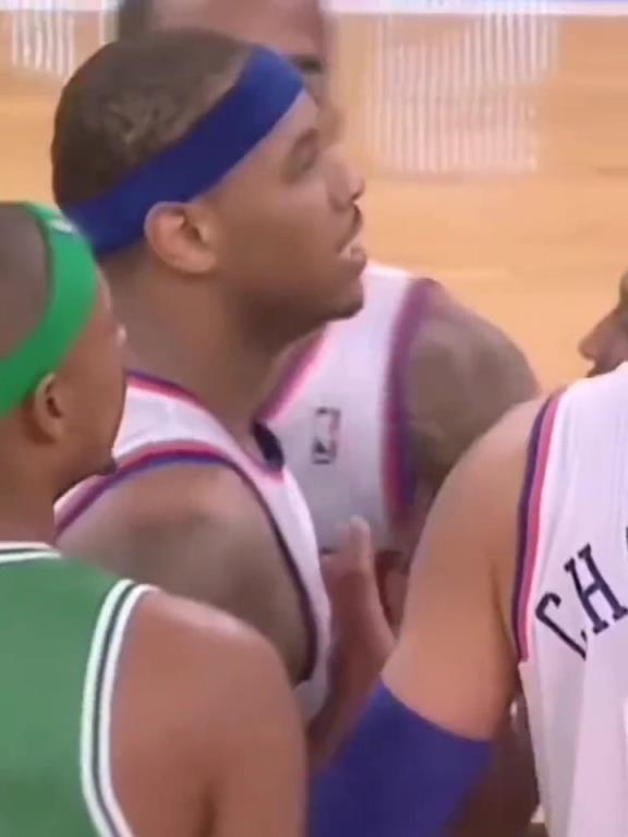 社會瓜！當年安東尼與加內(nèi)特發(fā)生沖突，賽后瓜哥帶人堵綠軍大巴